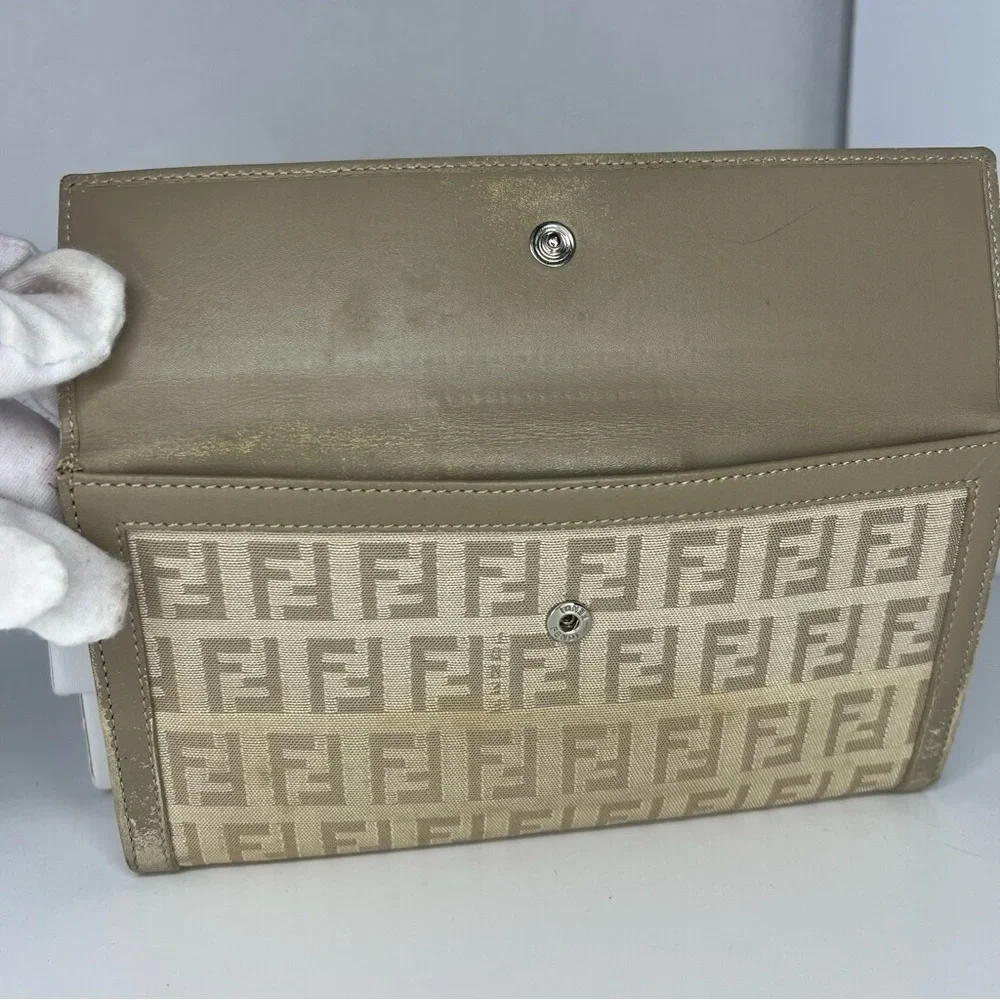 🤎Fendi‎ Beige Zucca Logo Canvas Long Wallet | PRELOVED!!🤎